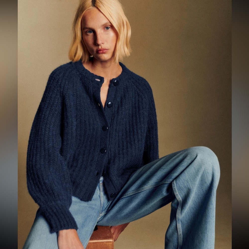 NWT Sezanne Emile Cardigan in navy